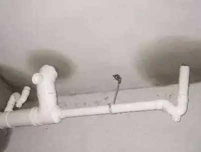 化德卫生间测漏水的几种情景